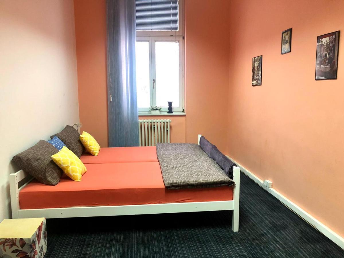Spacious Tuzlaks Apartments Sarajevo Ferhadija Εξωτερικό φωτογραφία